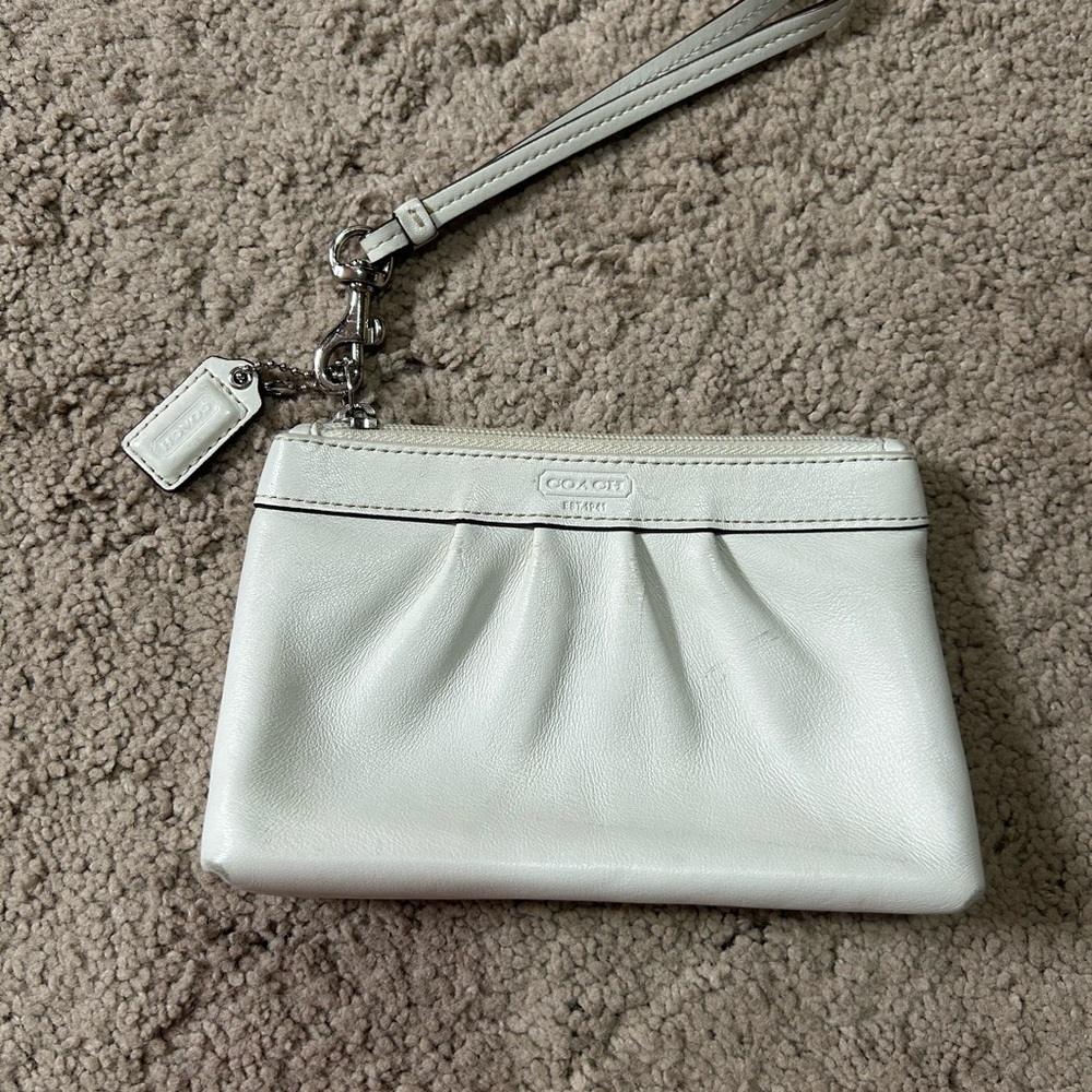 Coach White Leather Wristlet